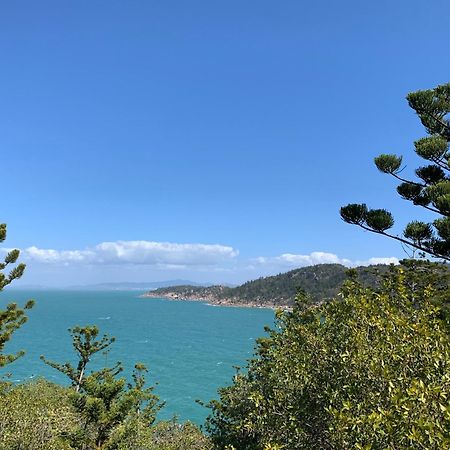 Shambhala Retreat Magnetic Island Cottages Nelly Bay Bagian luar foto